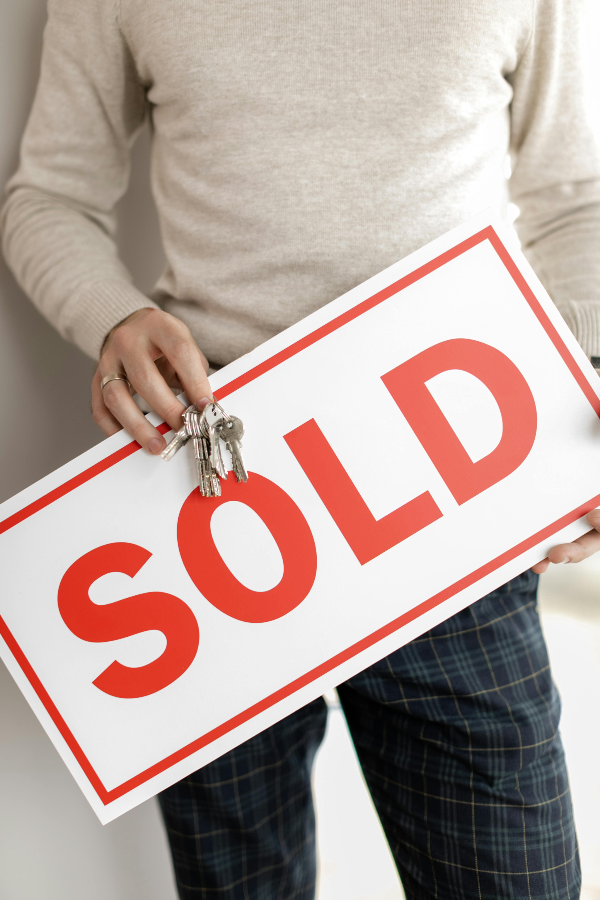 Ar Realty Llc logo