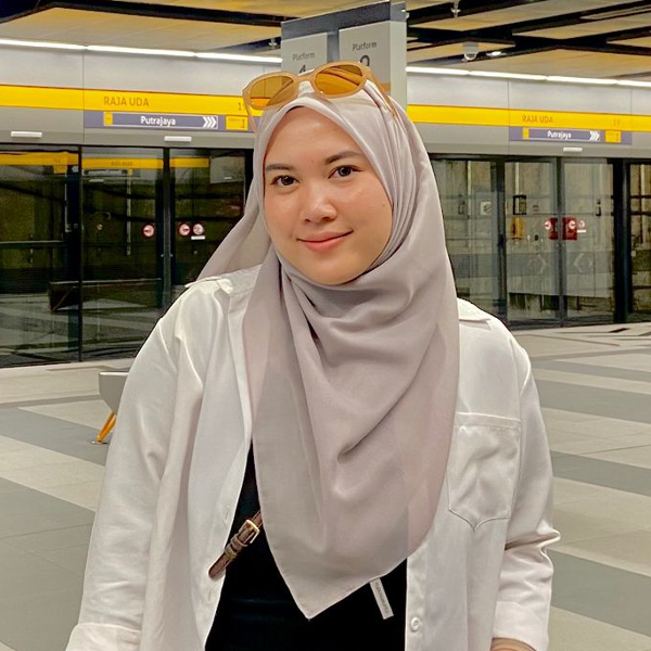 Saidatul Izzah Binti...