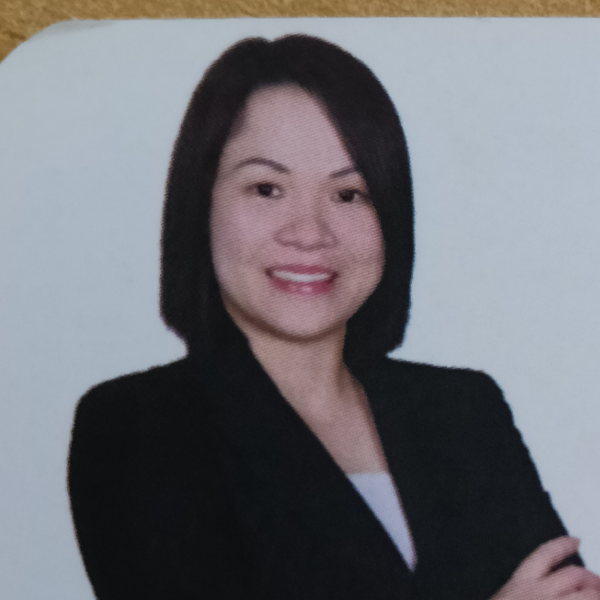 Charmaine Loo