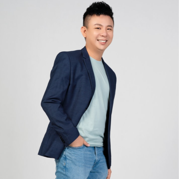 Alex Lee