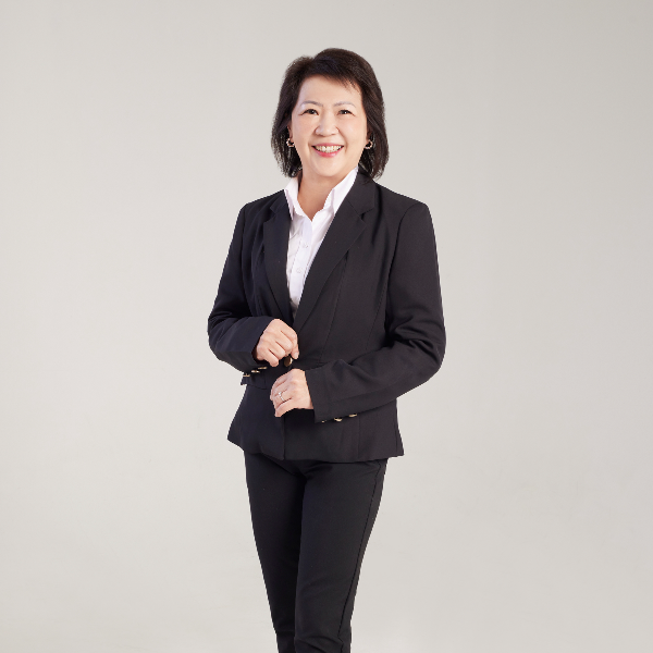 Veronica Yong