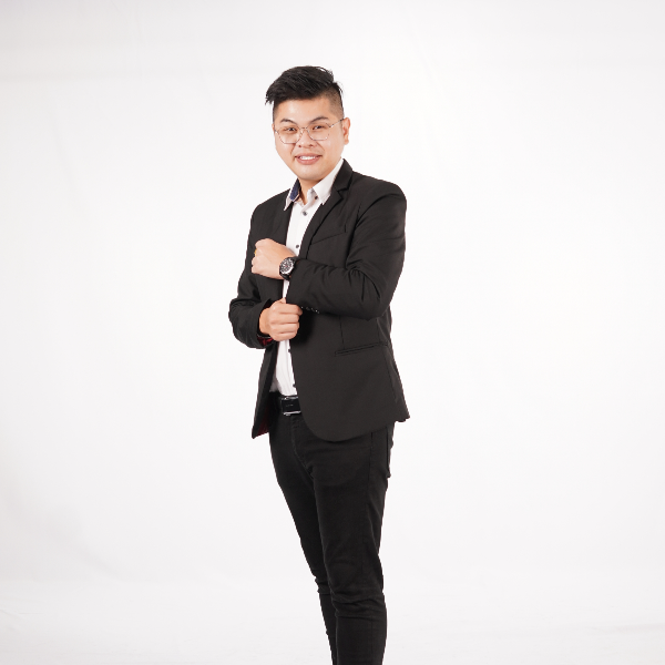 Elvis Wong