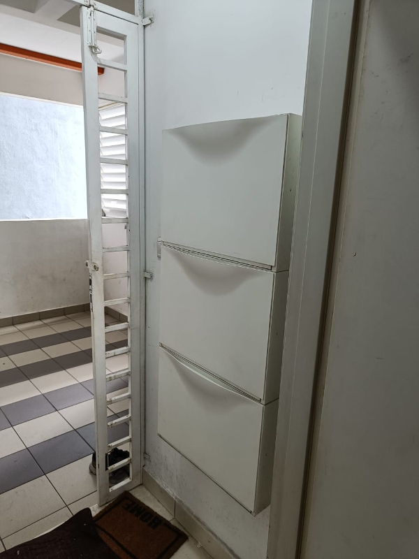 No Image