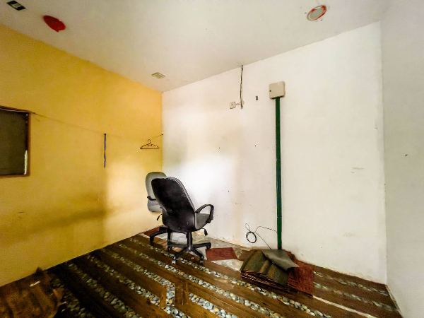 No Image