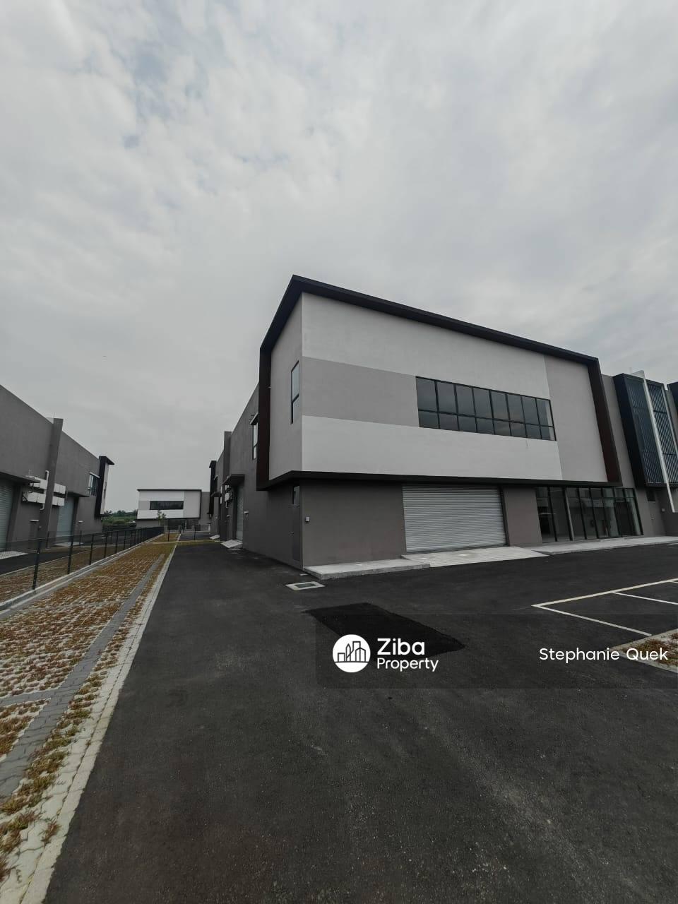 1.5 Storey Semi-d Factory - Taman Perindustrian Air Hitam @ Klang