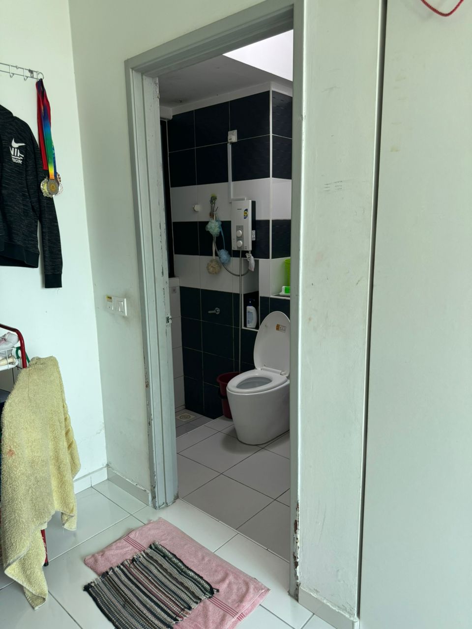 No Image