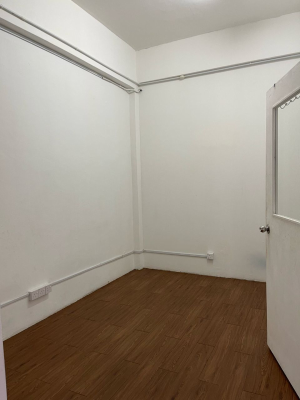No Image