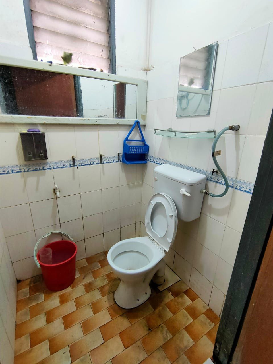 No Image