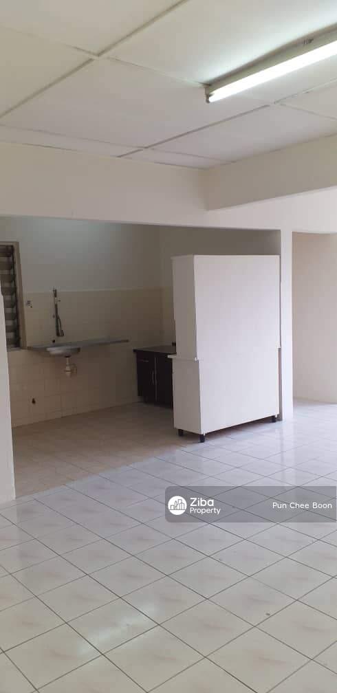 Saujana Apartment Damansara Damai