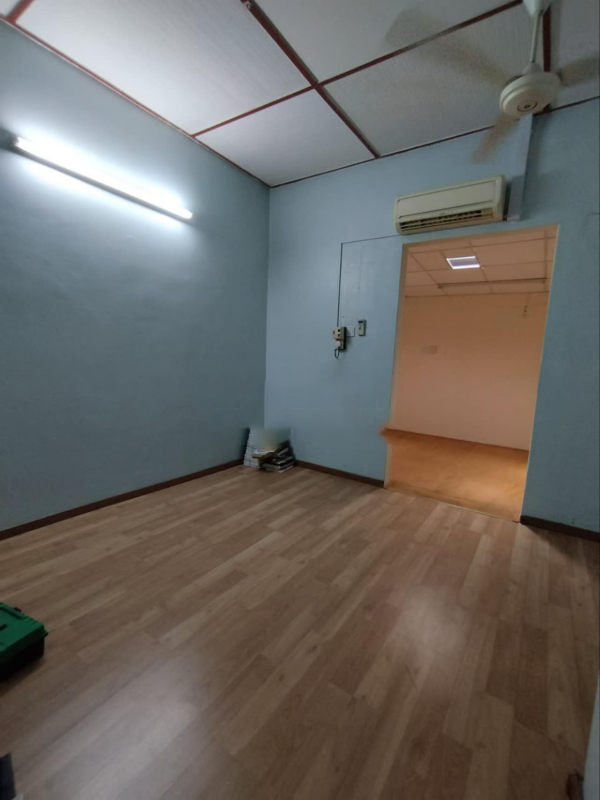 No Image