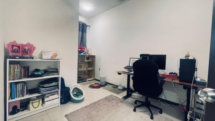 No Image