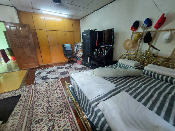 No Image