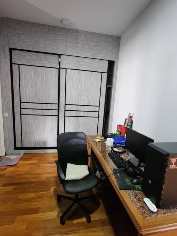 No Image