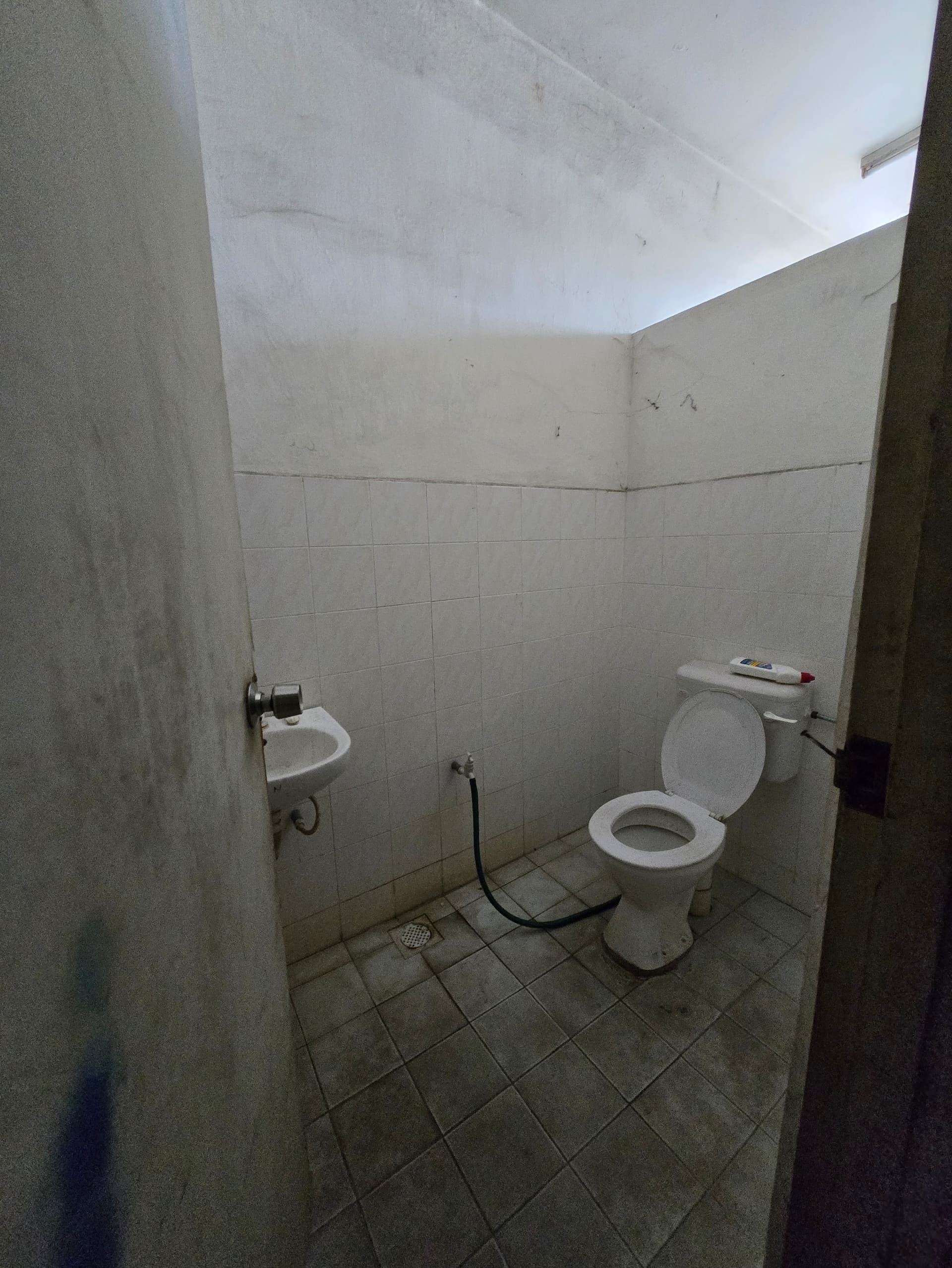 No Image