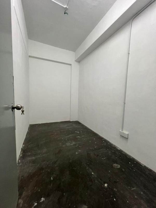 No Image