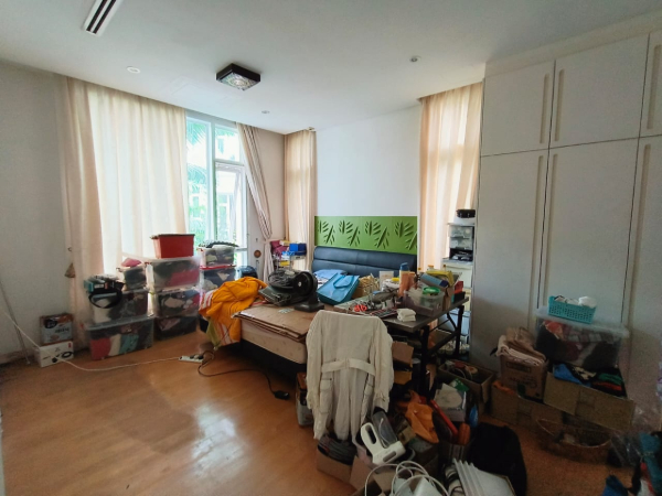 No Image