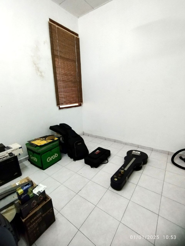 No Image