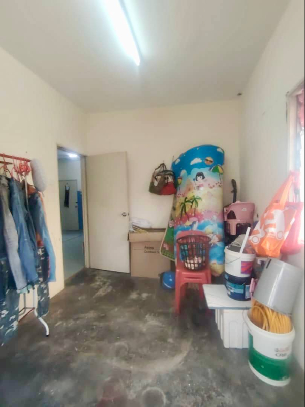 No Image