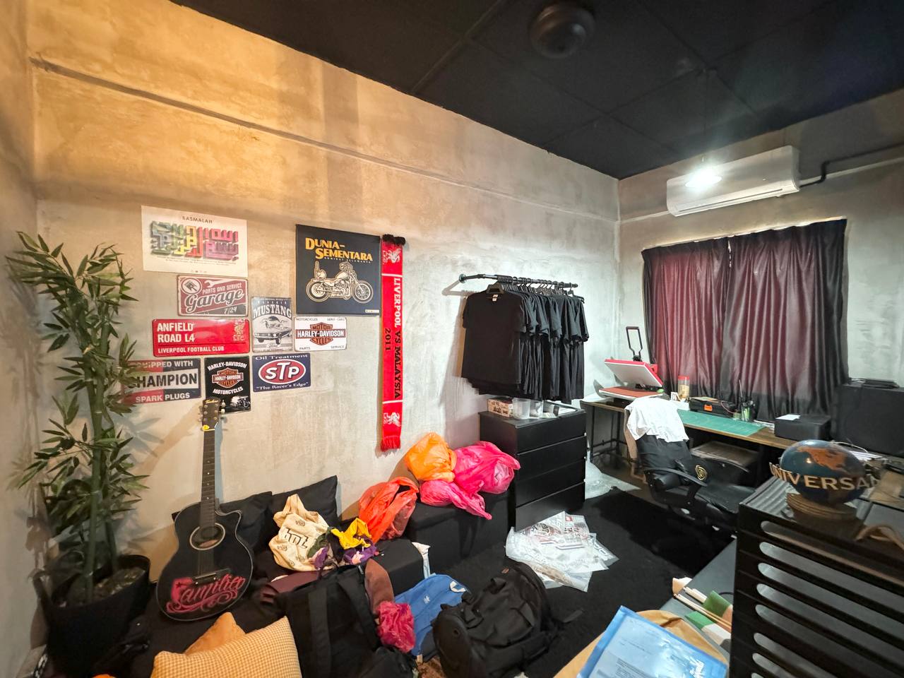 No Image