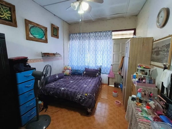 No Image