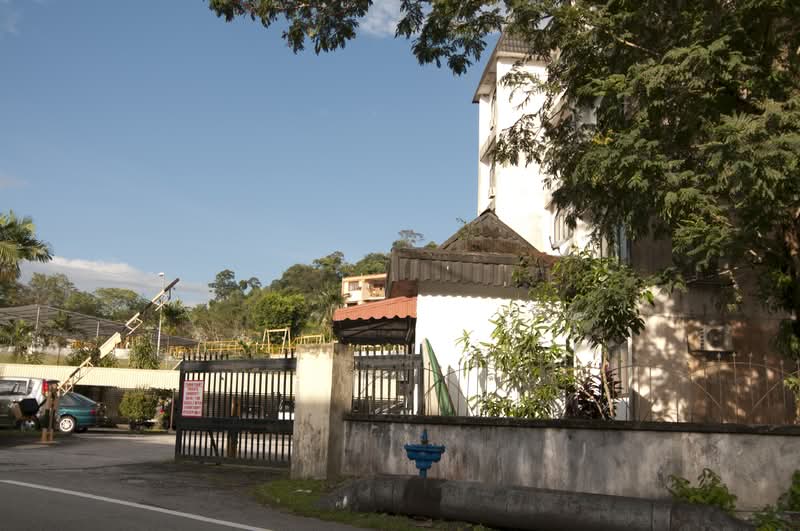 Ampang Tudor Court