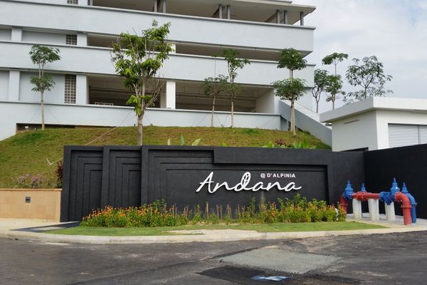 Andana Condominium & Villa