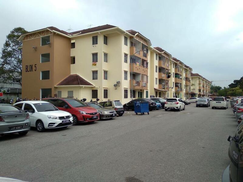 Apartment Cempakapuri 4