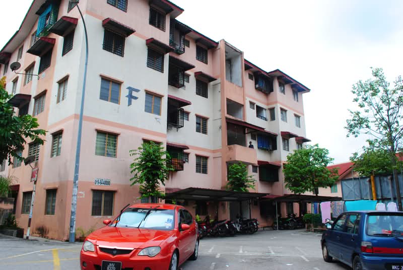 Apartment Lestari Damansara Damai