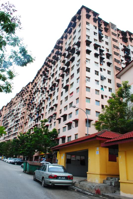 Apartment Lestari Damansara Damai