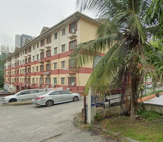 Apartment Mutiara Subang