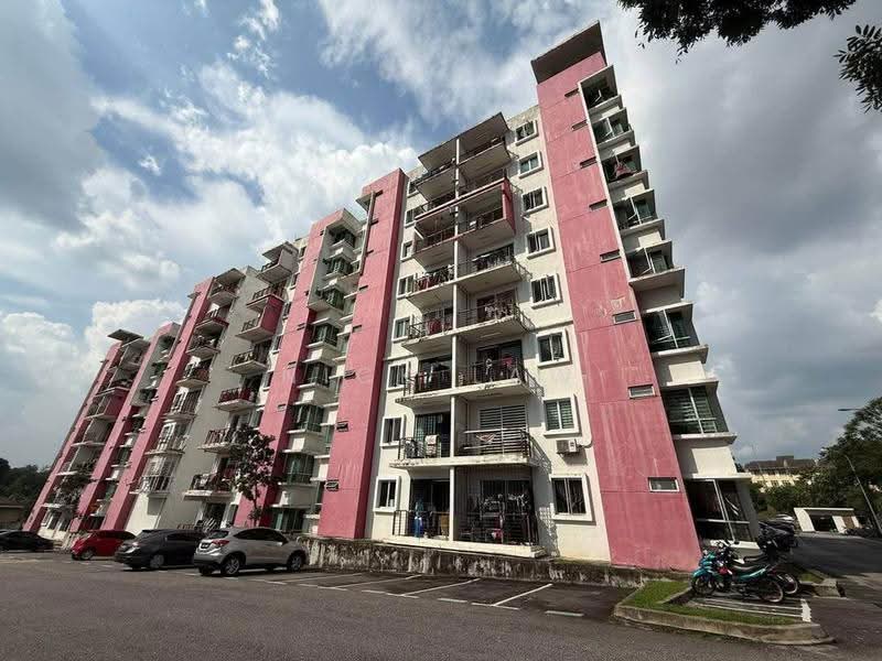 Apartment Nilai 3