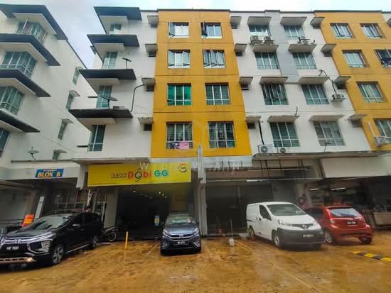 162 Residency Selayang