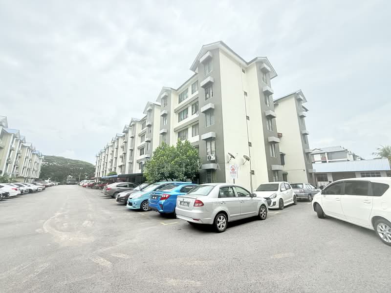 Apartment Pauh Indah