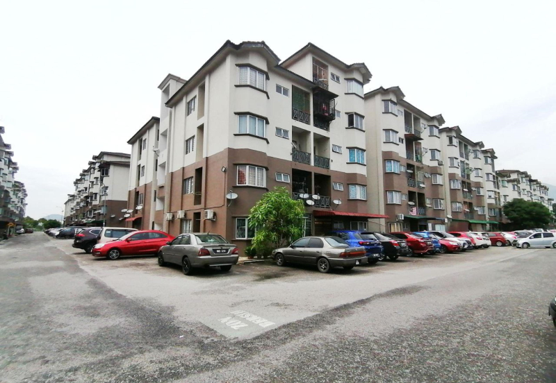 Apartment Taman Nilai Perdana