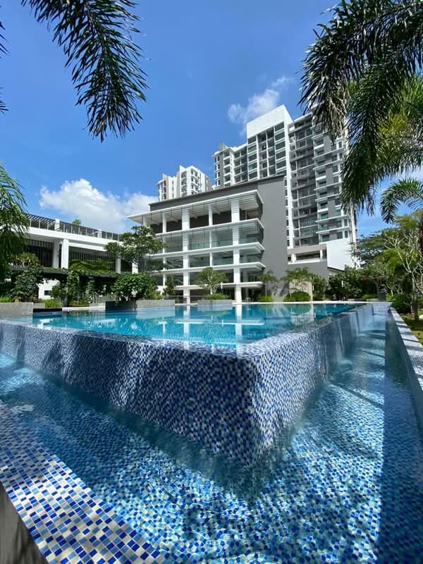 Aura Residence
