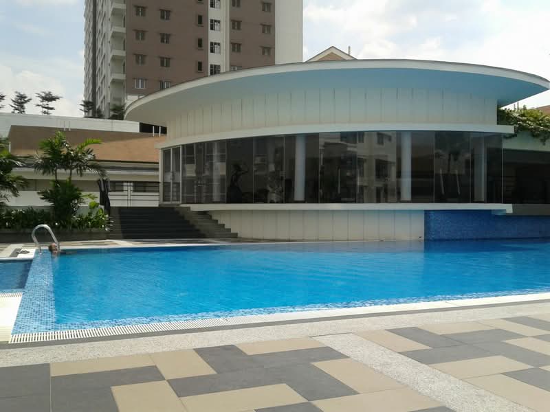 Axis Residence
