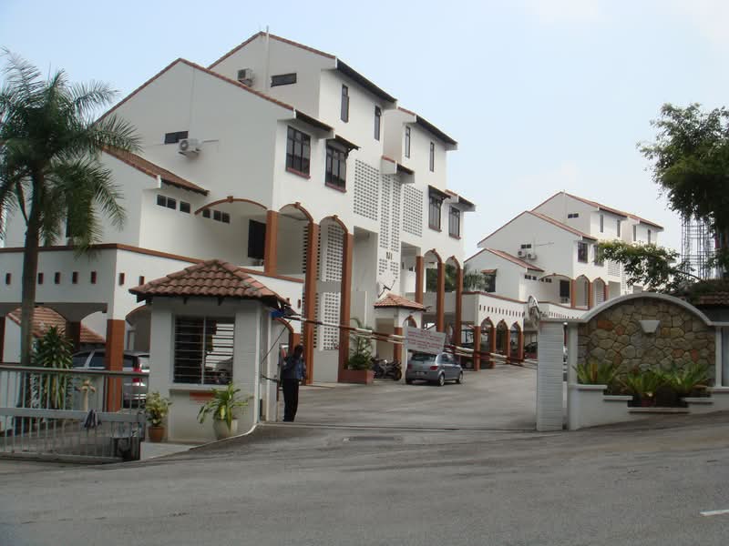 Ayu Heights