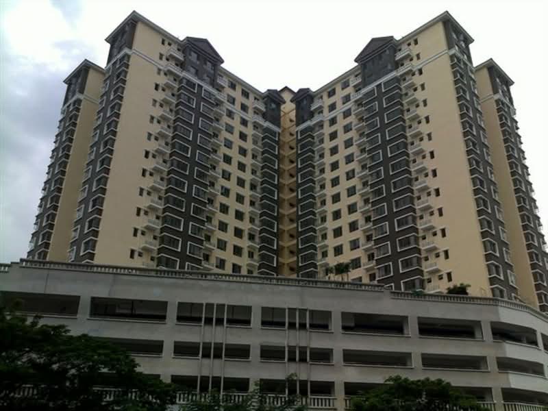 1 Petaling Residence