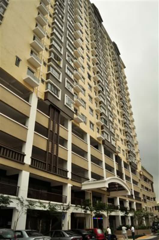 1 Petaling Residence