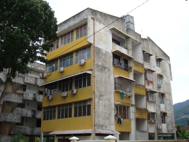 Boundary Court