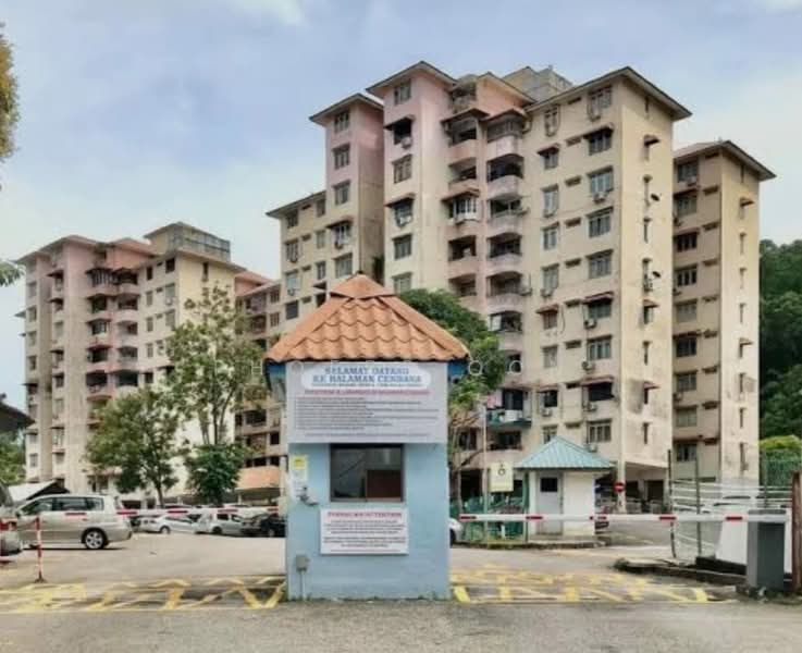 Bukit Gedung Flat