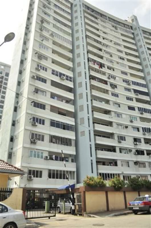 Crescent Court