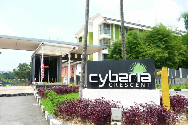 Cyberia Crescent 1