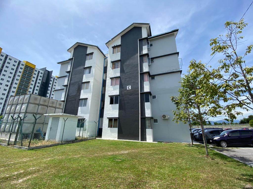 D'Aman Residence