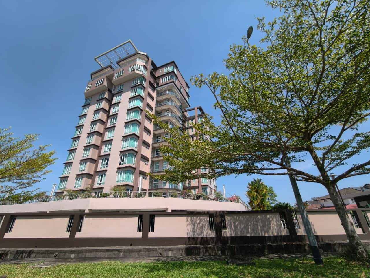 D'Jewel Condominiums