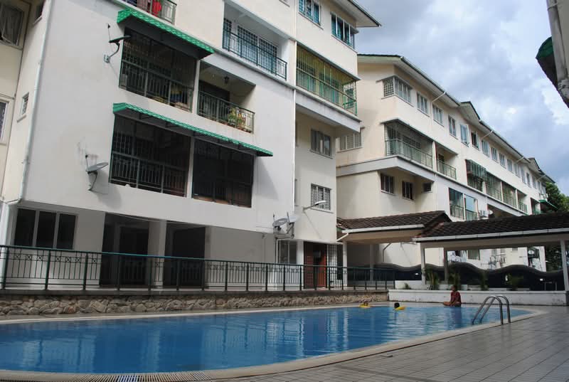 D'Puncak Suasana