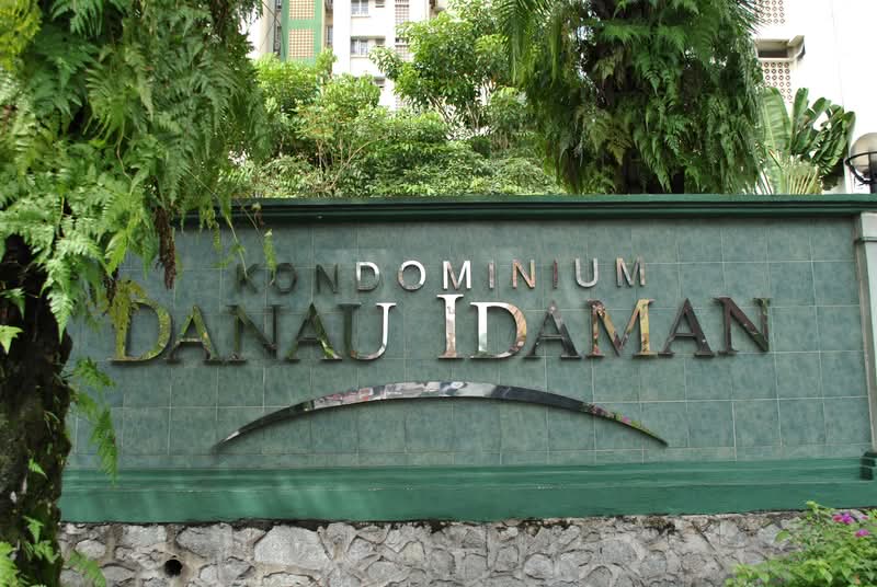 Danau Idaman