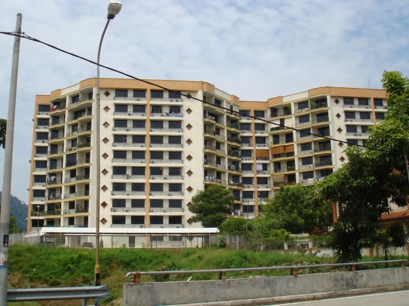 Desa Embun Emas