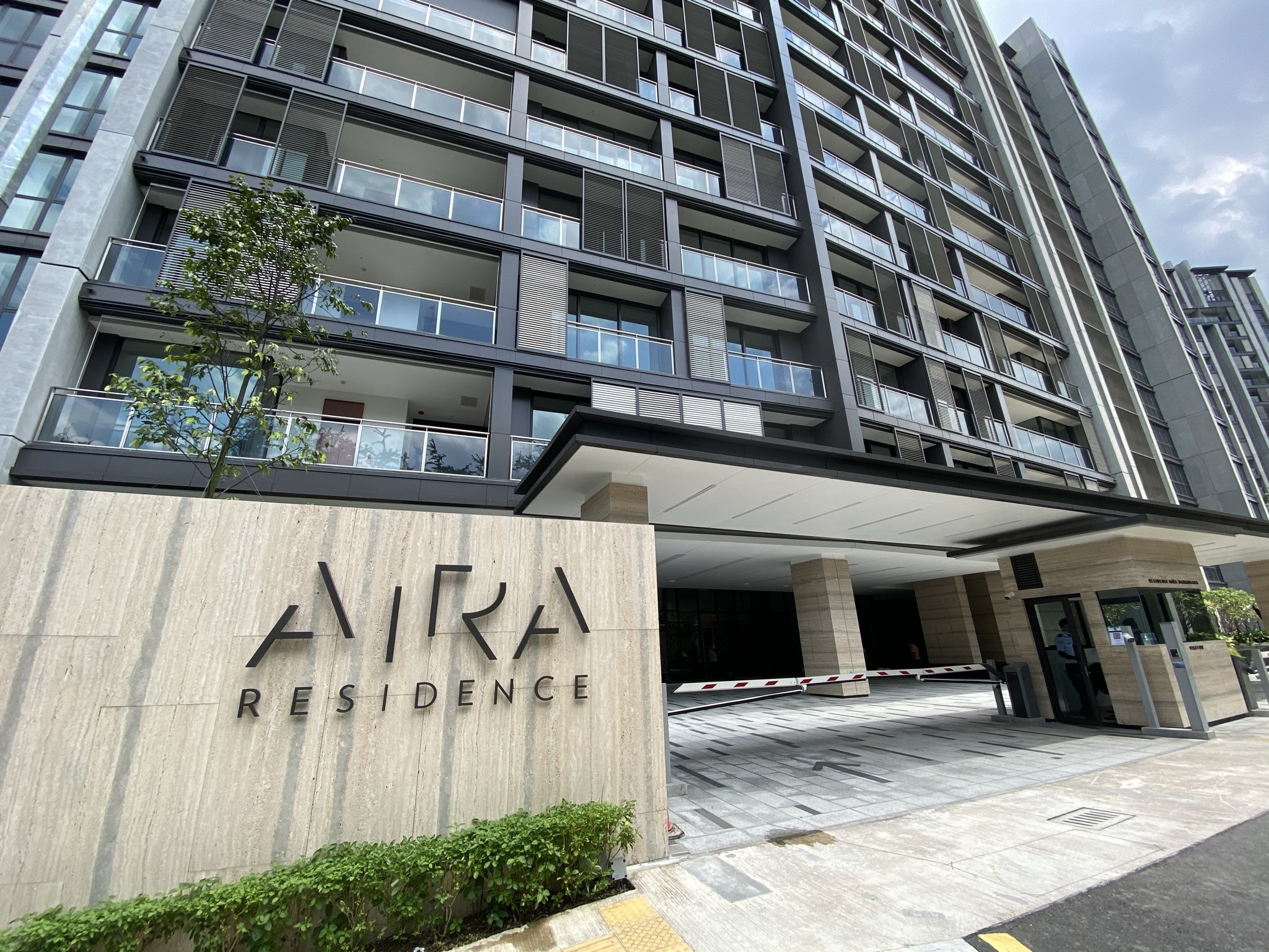 Aira Residence
